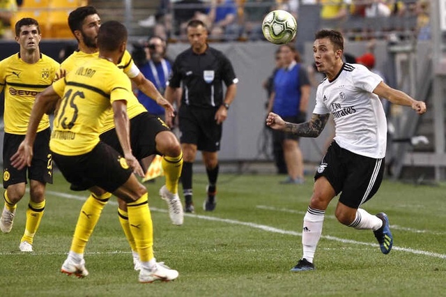 Fenerbahçe'nin Rakibi Benfica, Dortmund'u Penaltılarla Geçti