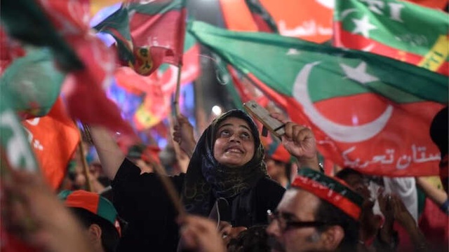 İmran Han: Pakistan'ın Yeni Başbakanı Olmaya Aday Kriket Yıldızının Hikayesi