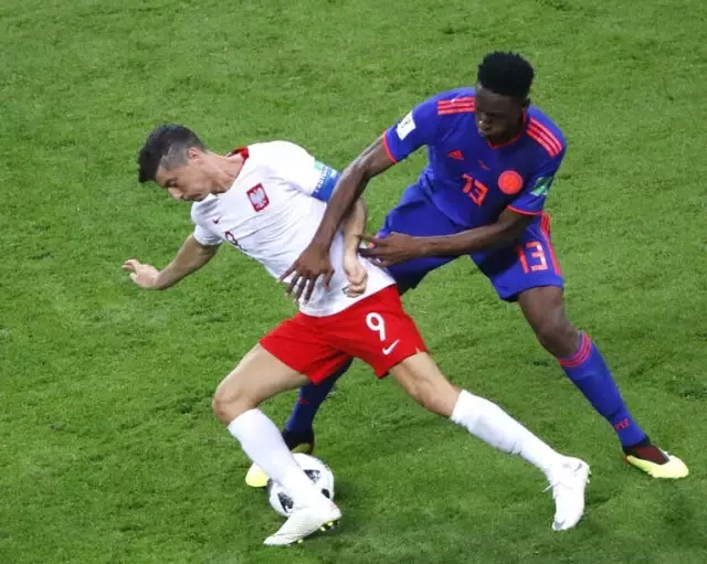 Manchester United, Yerry Mina Transferini Bitiriyor