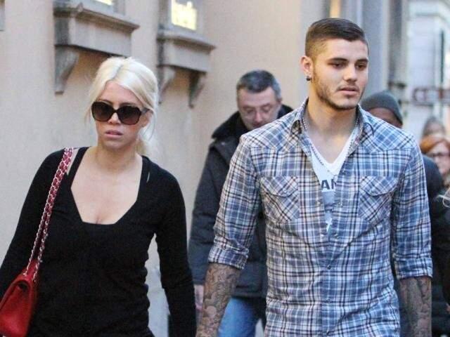 Mauro Icardi'nin Karısı Wanda Nara, Diego Maradona İle Aşk Yaşıyor