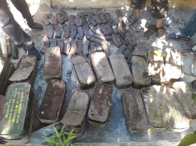 Mehmetçik'in Şefkatinden Etkilenen Teröristin İtirafı Cephaneliği Ortaya Çıkardı