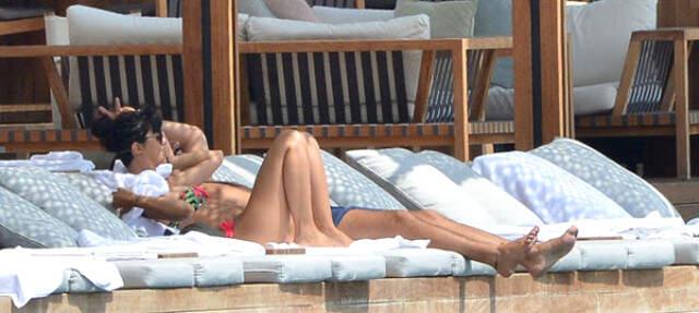 Tuba Büyüküstün'ün Sevgilisiyle Samimi Fotoğraflarını Gören Ailesi Sitem Etti