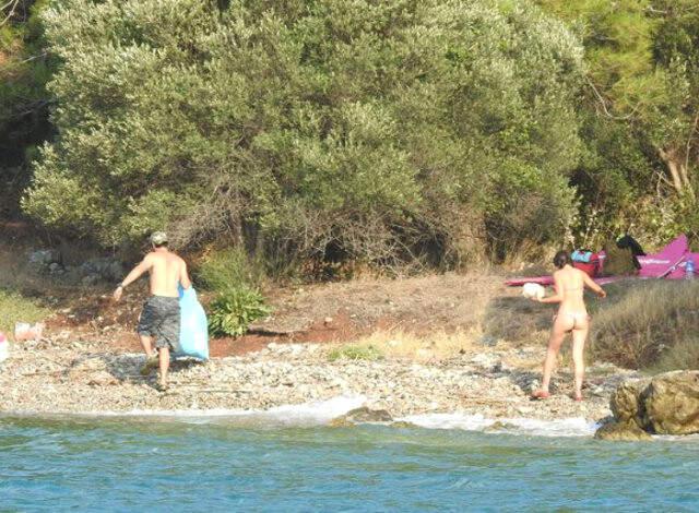 Kamp Alanında Çöp Toplayan Neslihan Atagül Kimdir? Kamp Alanında Çöp Toplayan Neslihan Atagül Kimdir?