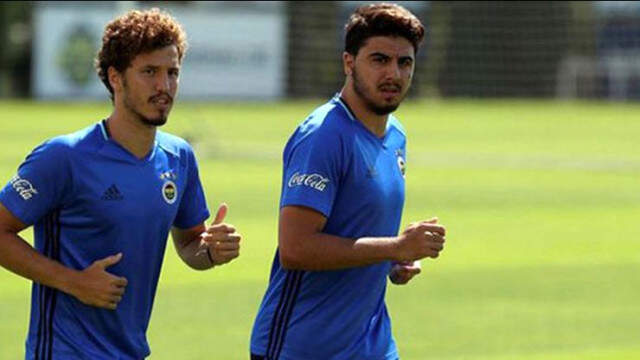  <a class='keyword-sd' href='/fenerbahce/' title='Fenerbahçe'>Fenerbahçe</a>'de Ozan Tufan ve Salih Uçan Takım Arıyor