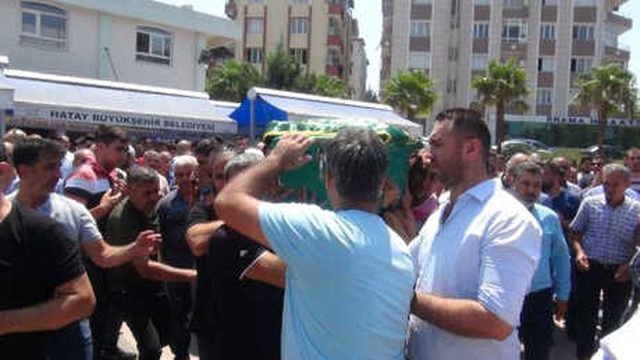 Hatay'da, Çakmak Gazı Çeken 18 Yaşındaki Genç Hayatını Kaybetti