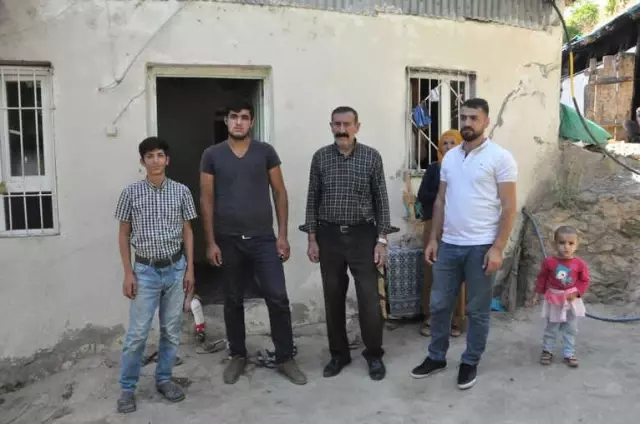 Bedirhan <a class='keyword-sd' href='/bebek/' title='Bebek'>Bebek</a> Gibi O da PKK'lı Teröristlerce 25 Yıl Önce 7 Aylıkken 6 Kurşunla Vurulmuştu