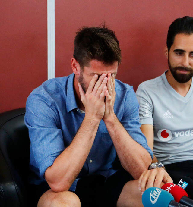 Fabri, Beşiktaş'a Ağlayarak Veda Etti