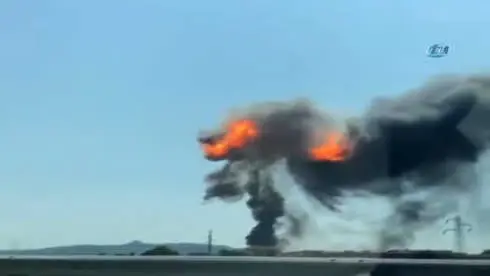 İtalya'da Havalimanı Yakınlarında Büyük Patlama: Yaralılar Var