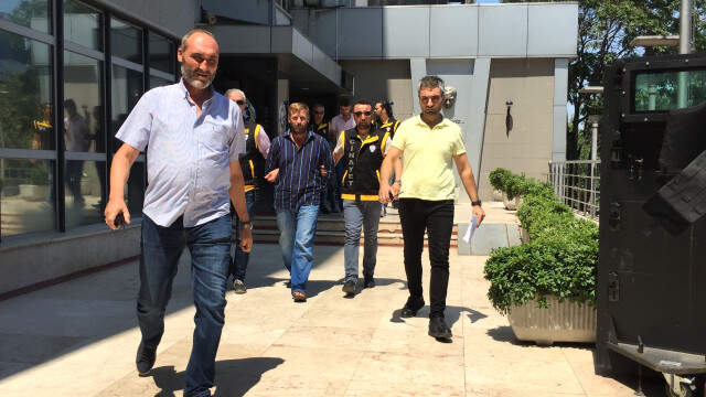 Kahve İçme Bahanesiyle Gelip, Altınları İçin Öldürdüler Cani Komşular, Kahve İçme Bahanesiyle Gelip Suriyeli Kadını İple Boğarak Öldürdü
