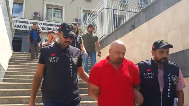  <a class='keyword-sd' href='/istanbul/' title='İstanbul'>İstanbul</a>'da 1 Milyon Dolarlık Şantaj Yapan Kadın ve Sevgilisi Yakalandı