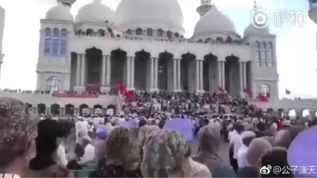 Çin'in Batısında Ningşia'daki Cami Yıkımı Kararı Gerilim Yarattı