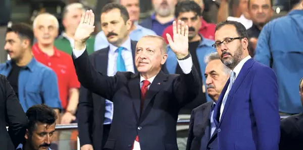 Vatandaş İstedi, Başkan Erdoğan Rizespor - Kasımpaşa Maçını İzledi