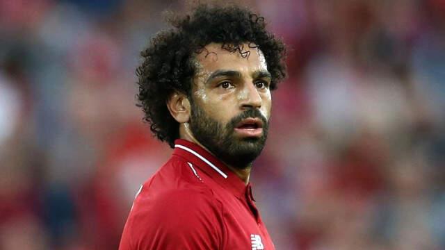 Liverpool, Araçta Cep Telefonuyla İlgilenen Salah'ı Polise İhbar Etti