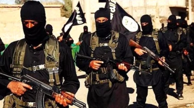 Suriye ve Irak'ta Hala 20 ile 30 Bin DEAŞ'lı Terörist Var