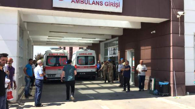 Son Dakika! Adıyaman'da 2 Gün Önce Mermer Ocağını Yakan Teröristlerle Sıcak Çatışma: 1 Şehit, 4 Yaralı! Adıyaman'da Teröristlerle Sıcak Çatışma: 4 Şehidimiz, 5 Yaralımız Var