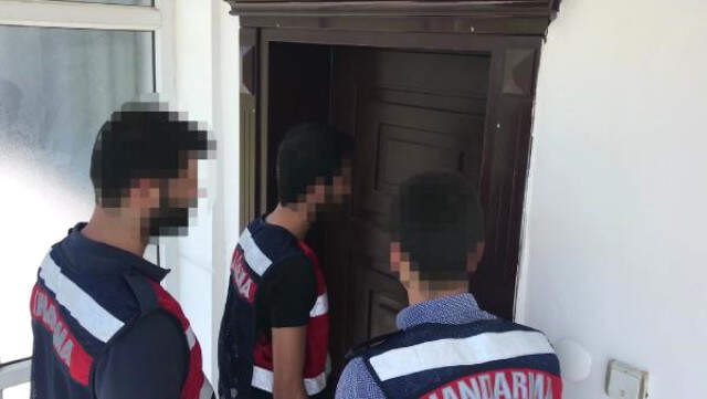 Jandarmadan Kurban Bayram Öncesi Sahte Para Operasyonu Jandarma, Kurban Bayram'ı Öncesi Düzenlediği Sahte Para Operasyonunda Gözlerine İnanamadı!