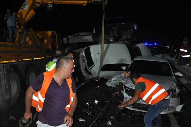 Bursa'da, Kaza Mahallinde Bebek Eşyası Gören Ekipler Harekete Geçti