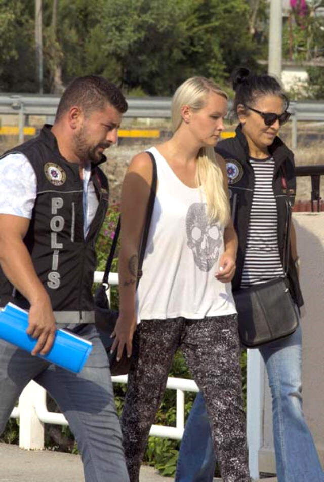 Alman Mühendisin Evinden Sentetik Uyuşturucu Skunk ve Kullanma Talimatı Çıktı