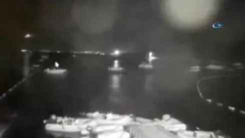 İnsan Kaçakçılarının İş Adamının Lüks Motor Yatını Çaldığı O Anlar Kamerada!