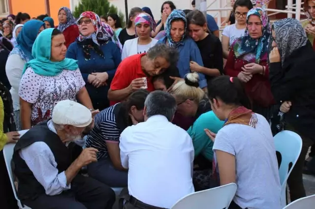 Organlarını Bağışlayarak 6 Hastaya Can Veren Aleyna Son Yolculuğuna Uğurlandı