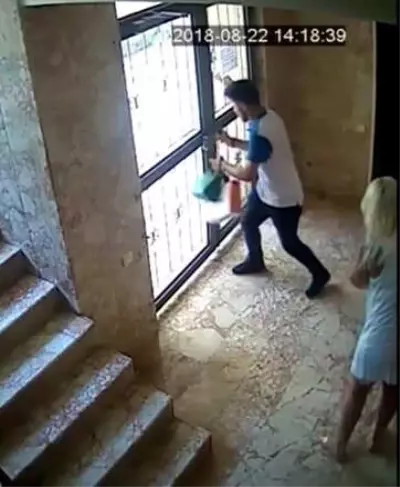 Rus Kadını Takip Edip Biber Gazıyla Gasp Etti, Ara Sokakta Yakalandı