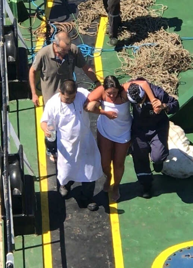 Rus Çift Karadeniz'in Ortasında Günlerce Mahsur Kaldı