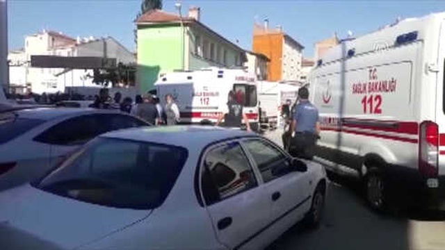 Kimliği Belirsiz Kişiler Düğünde Biber Gazı Sıktı! 25 Kişi Hastaneye Kaldırıldı