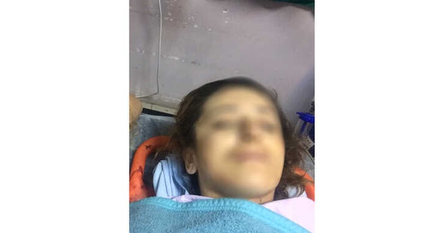 Boşanma Aşamasında Olan Eşini Bıçaklayıp Balkondan Attı, Yetmedi Üzerine Saksı Attı