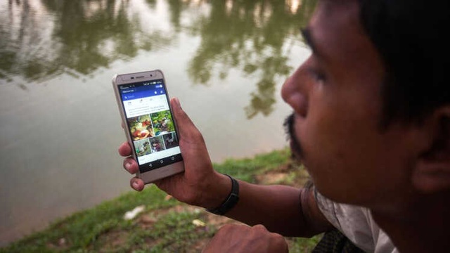 Facebook, Arakan'daki Müslümanlara Yapılan Katliamlar Nedeniyle Üst Düzey Askeri Yöneticilerin Hesaplarını Sildi