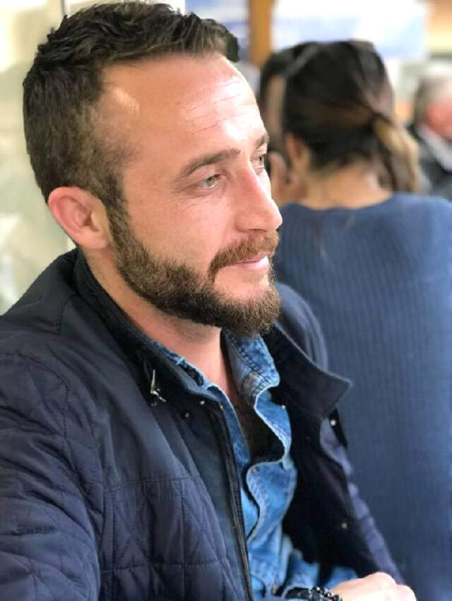 Eskişehir'de, Telefonda Eşinin Mesajlarını Görünce Hastaneye Gidip Cinayeti İşlemiş Eskişehir'de, Cani Adam Telefonda Eşinin Mesajlarını Görünce Hastaneye Gidip Cinayet İşlemiş