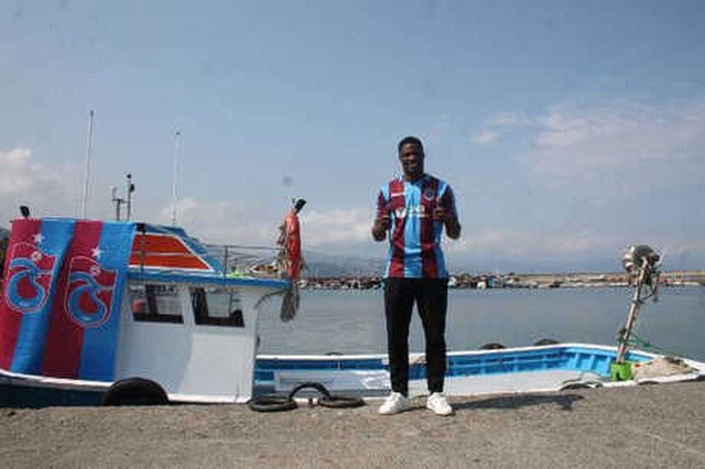 Trabzonspor, Caleb Ekuban ile Sözleşme İmzaladı