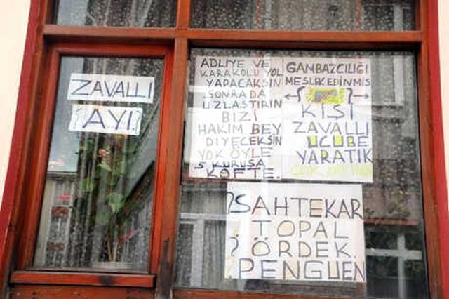 Duvar Yazıları Üzerinden Mesajlaşan İki Kardeşin Kavgasına Mahkeme Noktayı Koydu