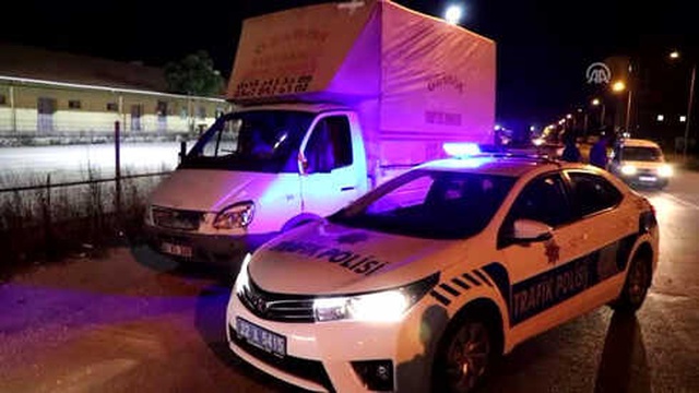 Evden Eve Taşımacılık Kamyonetiyle Göçmen Kaçakçılığı