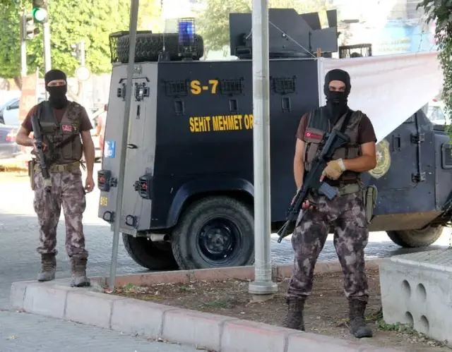 Adana'da Yapılan 'Suriyeli Uygulaması' Sokakları Karıştırdı