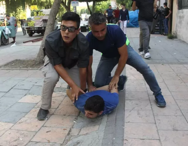 Adana'da Yapılan 'Suriyeli Uygulaması' Sokakları Karıştırdı