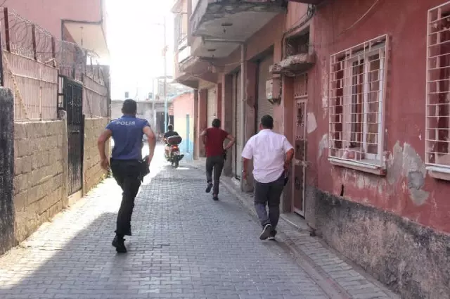 Adana'da Yapılan 'Suriyeli Uygulaması' Sokakları Karıştırdı