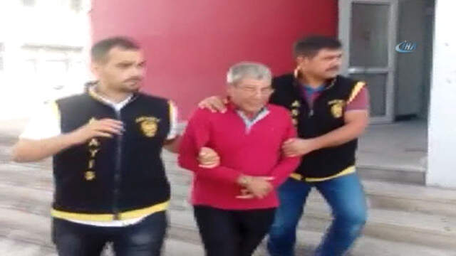 Çocuk Dolandırıcısı Titrek Ayhan'ı 'Tik'İ Ele Verdi Çocuk Dolandırıcısı Titrek Ayhan, Tiki Sayesinde Yakayı Ele Verdi
