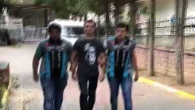 Ayaklarıyla Motosiklet Süren Trafik Magandasına, 4 Bin 800 TL Para Cezası