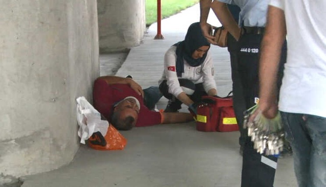 Şoförünün Uyuyakaldığı Servis Minibüsünün Karıştığı Feci Kaza Kamerada