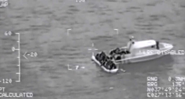FETÖ'cüleri Taşıyan Tekne Yunanistan'a Kaçarken Alabora Oldu