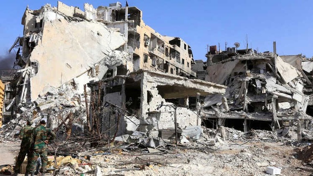 Şam'da Bombaların Altında Bar İşletmek