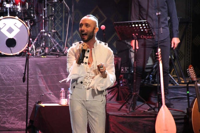 Şarkıcı Mabel Matiz Yakın Zamanda Evlilik ve Çocuk Düşünmediğini Söyledi