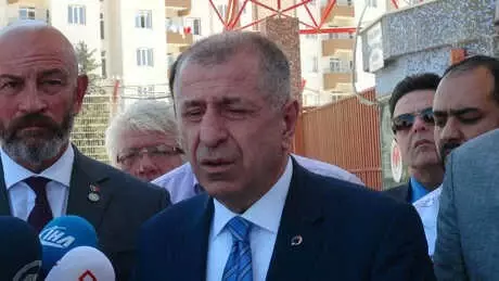 İYİ Partili Ümit Özdağ'dan Suriyeliler İçin Dikkat Çeken Çıkış: Gidenler Geri Alınmasın