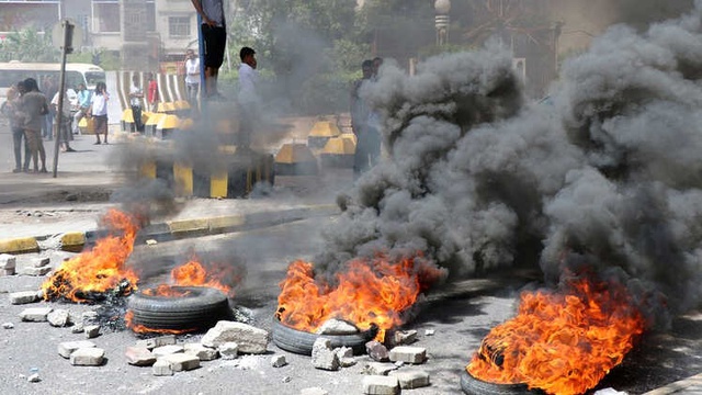 Yemen'de Yerel Para Birimdeki Değer Kaybı Nedeniyle Lüks Ürünlerin İthalatı Geçici Olarak Durduruldu