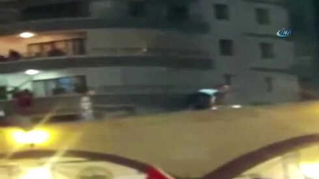 Yıldız Tilbe'nin Konserinde Seyirci ve Güvenlik Görevlileri Arasında Kavga Çıktı