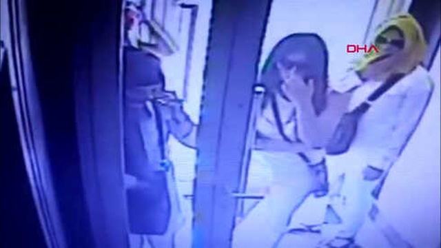 İstanbul Polisi, Her Yerde Apartmana Hırsızlık İçin Giren 4 Kadını Arıyor