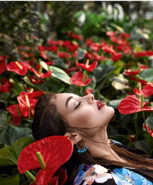 Victoria Secret'a Seçilmeyen Dilan Çiçek Deniz, İmaj Değiştirdi