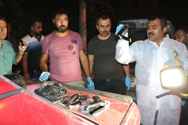 Ruhsatsız Tabanca Alışverişi Sırasında Deneme Yapan Şahısları, Silah Sesleri Yakalattı