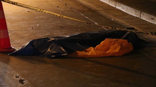 İstanbul'da Kaza Yapan Motosiklet 100 Metre Sürüklendi: 1 Ölü, 1 Yaralı