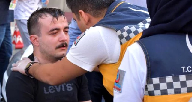 Sivas'ta Yayaya Çarpan Aracın Sürücüsü Baygınlık Geçirdi